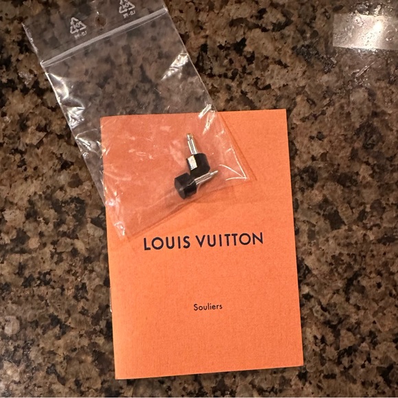 Louis Vuitton Pattern Print LV Monogram Patent Leather Sandals, never worn. - Picture 14 of 16